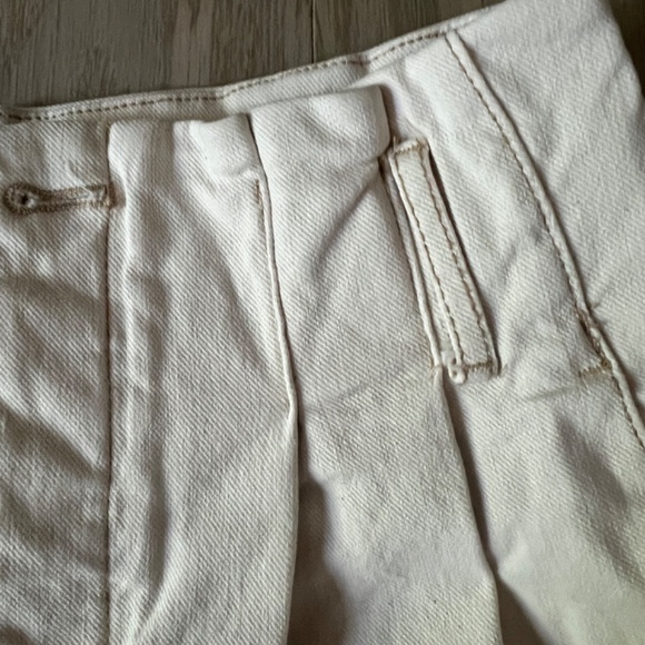 Free People Pleated Wide Leg Cropped High Waisted  Off White Jeans Size 4 BNWT - Picture 4 of 6